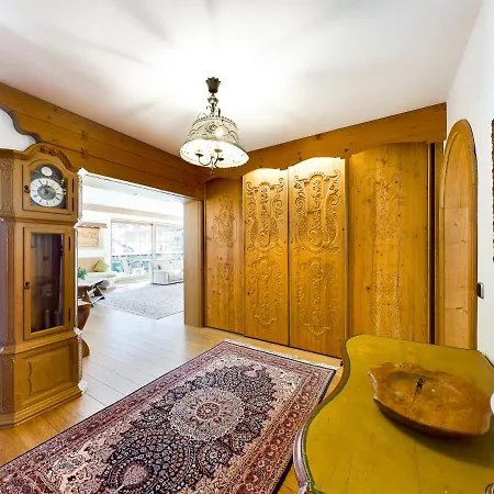 Schnitzerstube Apartment